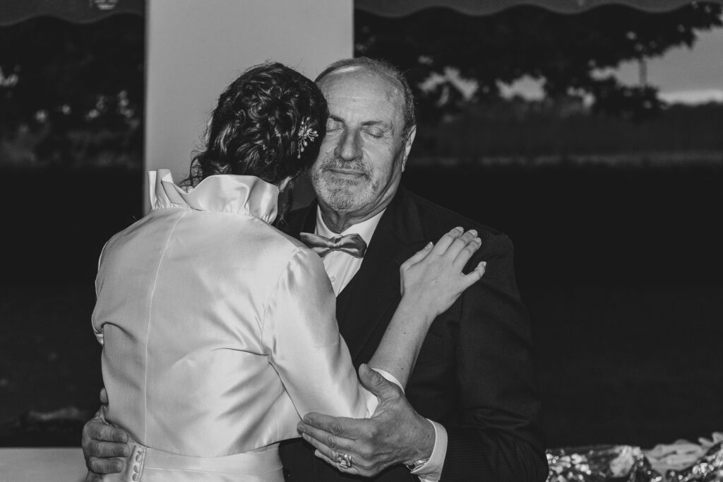 Matrimonio di Cinzia ed Emilio, agriturismo la Barcella