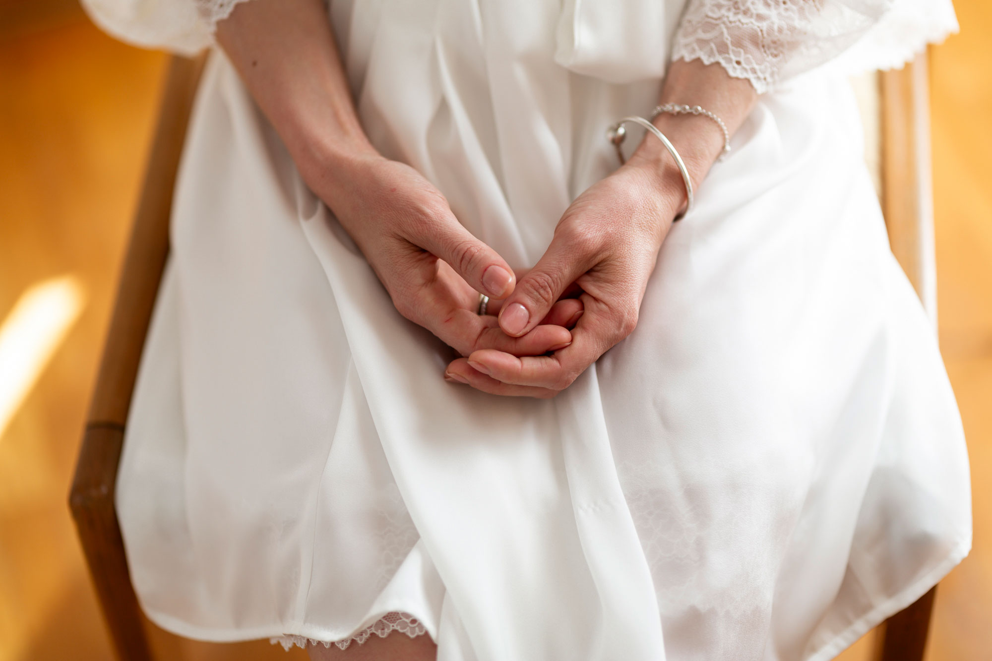 Fotografo-matrimonio-varese_00002 la preparazione della sposa e i suoi dettagli