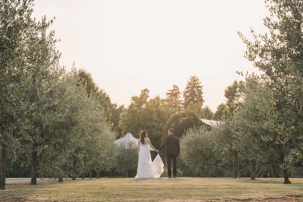 fotografo matrimonio varese milano foto coppia al tramonto